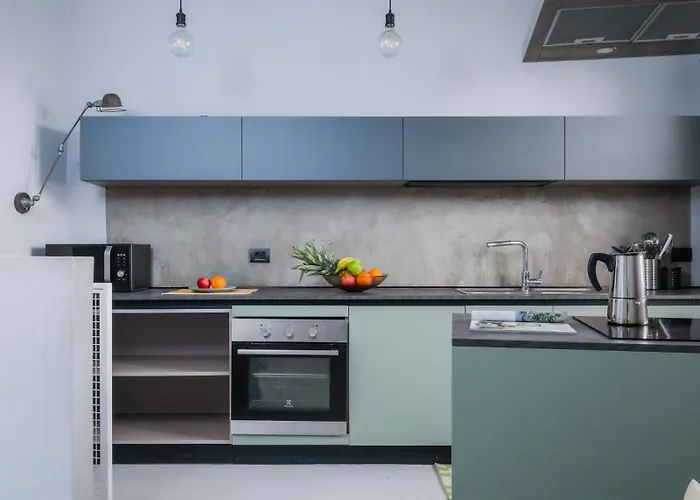 Zen Liv'in San Lorenzo Гостевой дом Рим
