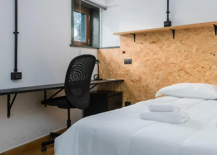 Zen Liv'in San Lorenzo Гостевой дом Рим